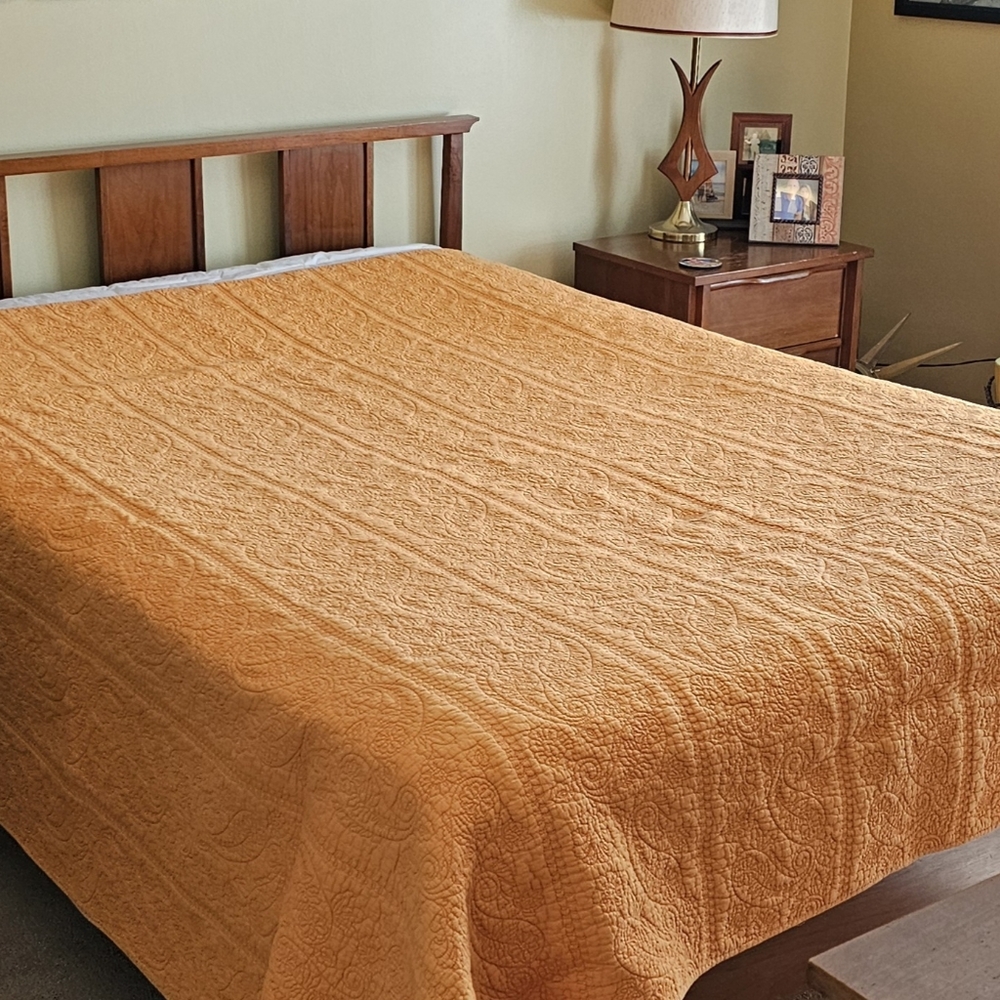 Cynthia Rowley Bright Orange Quilt-Full Size